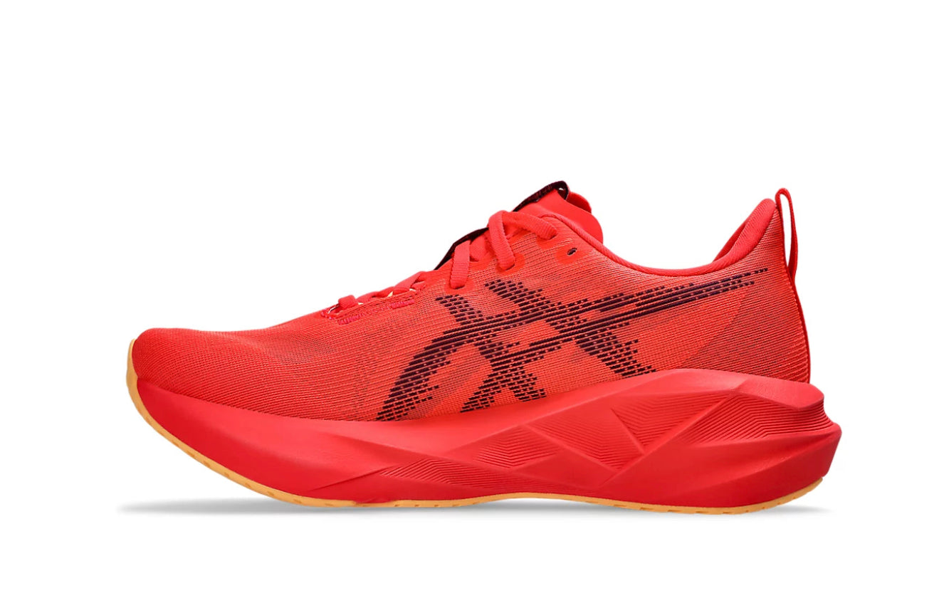 Asics Novablast 5 M
