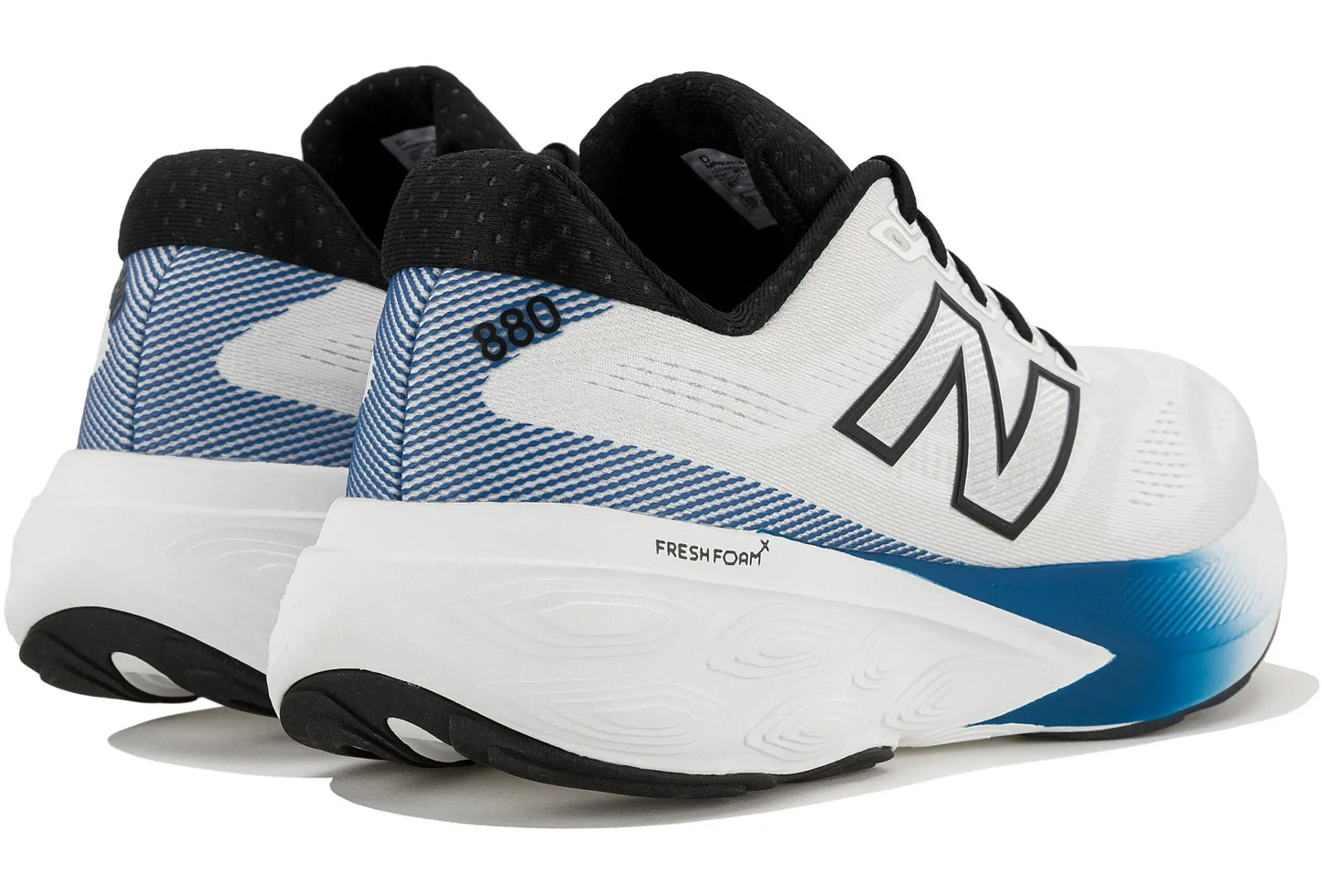 NEW BALANCE 880