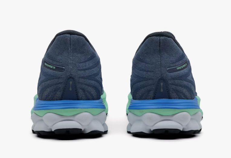 Mizuno Skyrise 6