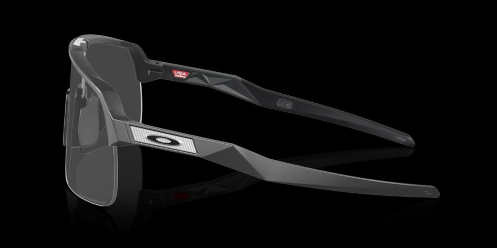 Oakley - Sutro Lite Photocromic/Matte Carbon