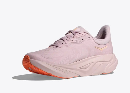 Hoka One One Arahi 8