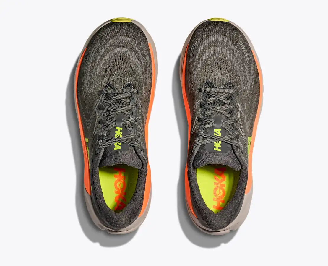HOKA ARAHI 8 M