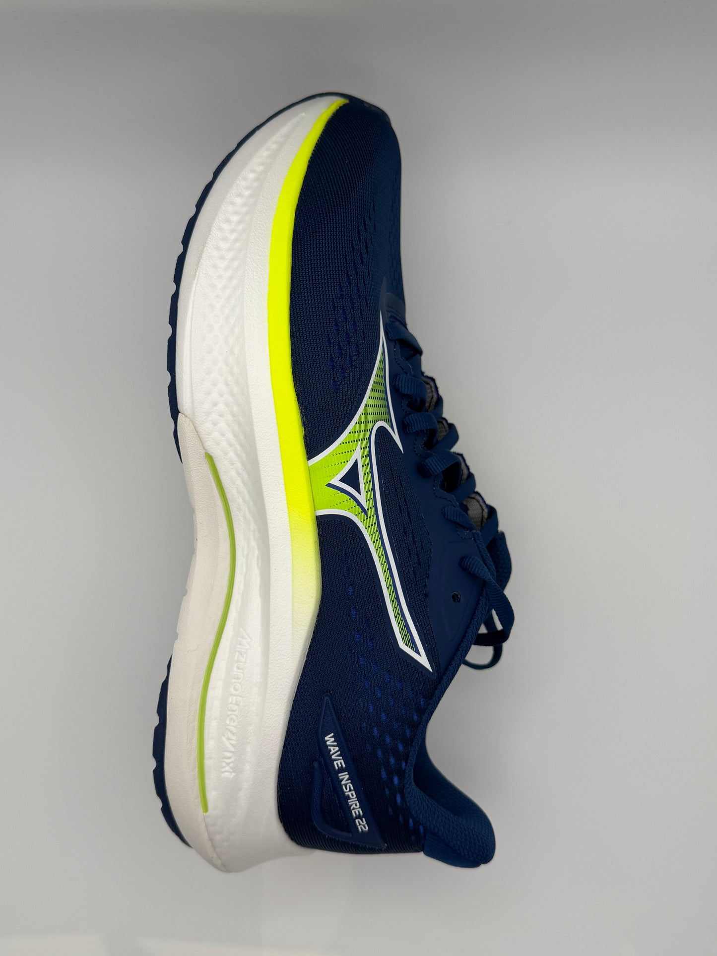 Mizuno Wave Inspire 22