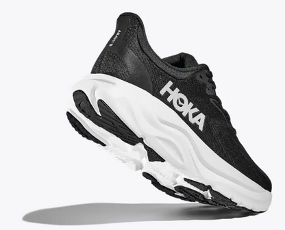 Hoka One One Arahi 8